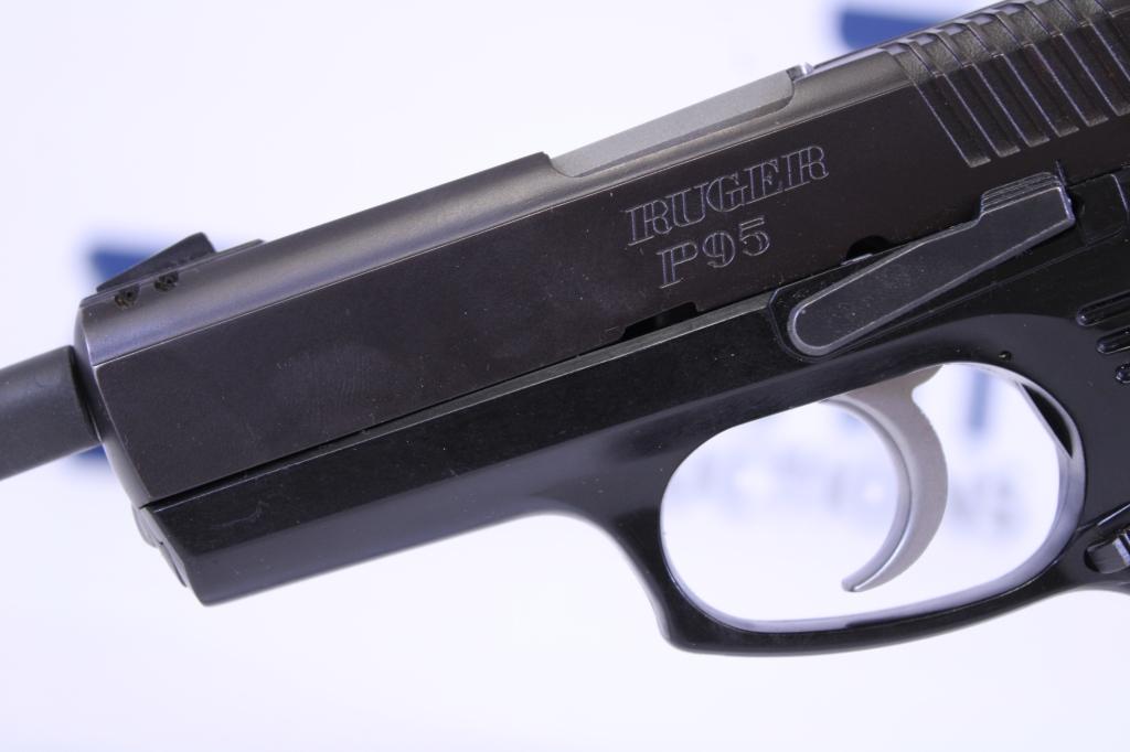 Ruger P95 9mm