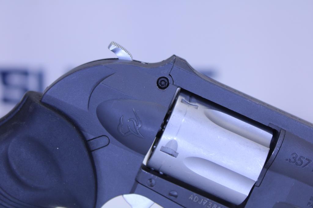 Taurus 605 Protector Poly .357 Mag