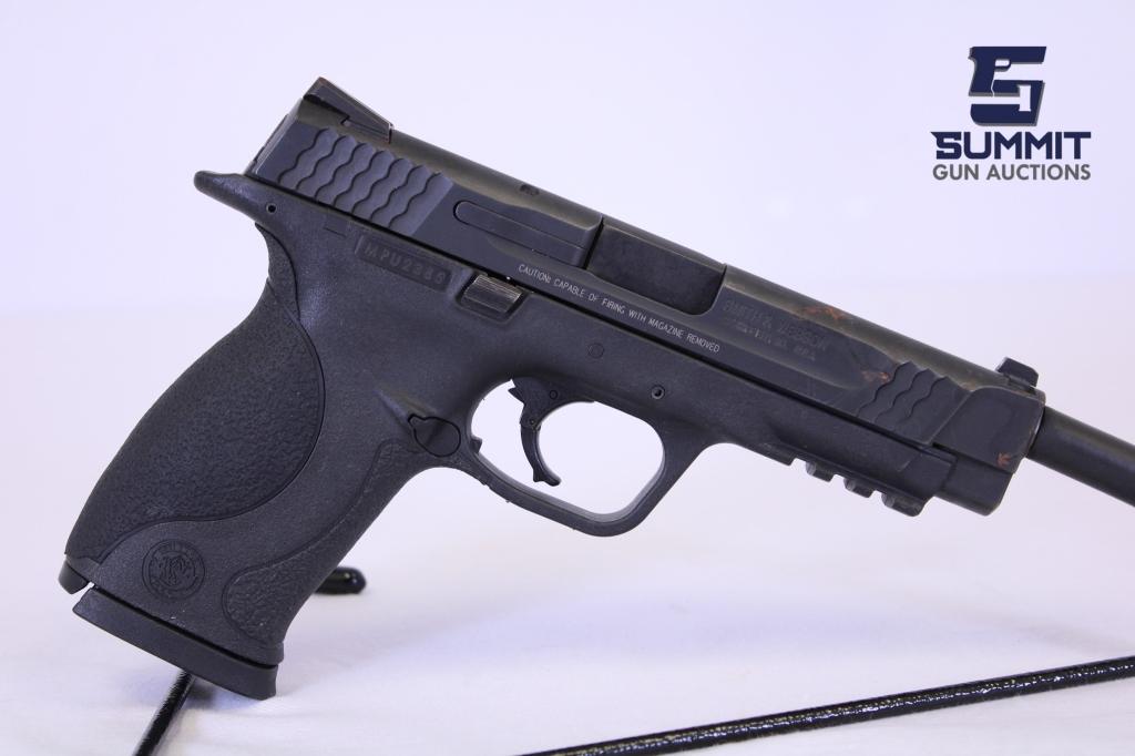 Smith & Wesson M&P45 .45 Auto