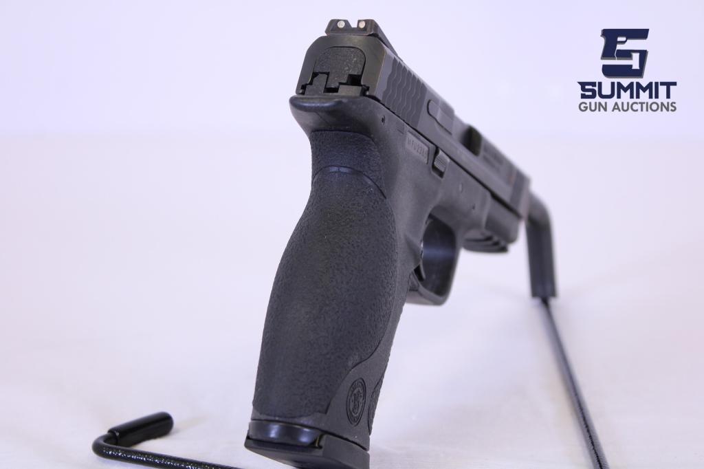 Smith & Wesson M&P45 .45 Auto