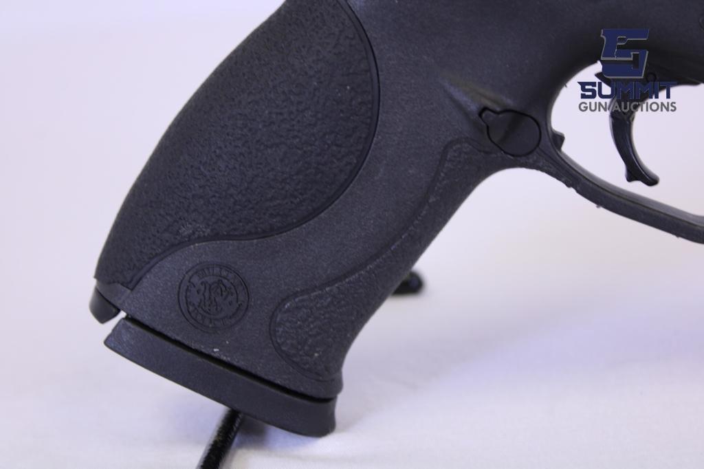 Smith & Wesson M&P45 .45 Auto