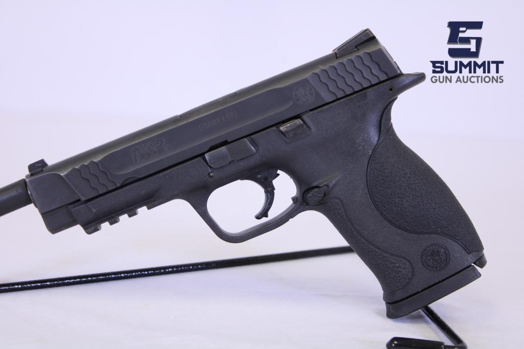 Smith & Wesson M&P45 .45 Auto