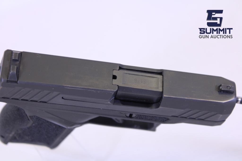 Taurus GX4 9mm