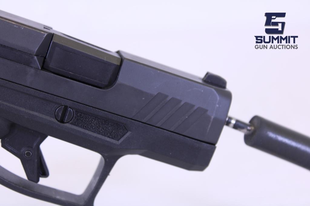 Taurus GX4 9mm