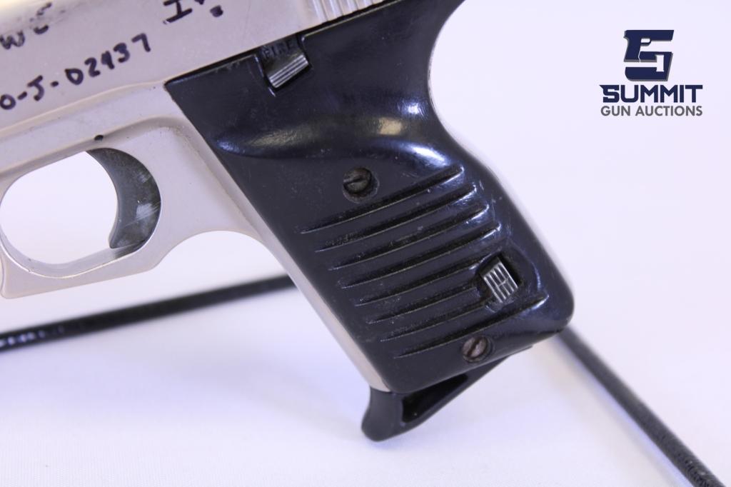 Lorcin L380 .380 ACP