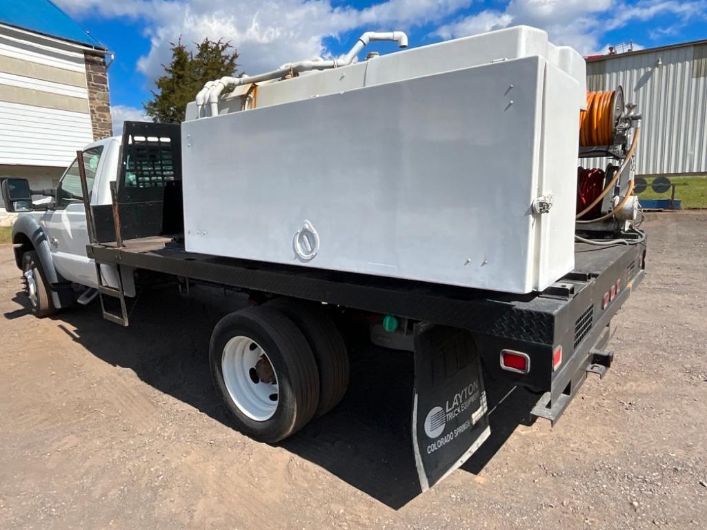 2011 FORD F550 FLATBED TRUCK W/ SPRAY UNIT