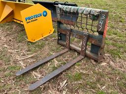 HEAVY DUTY SKID LOADER 48? FORKS