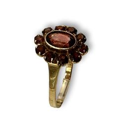 Vintage 14K Gold Garnet Ring