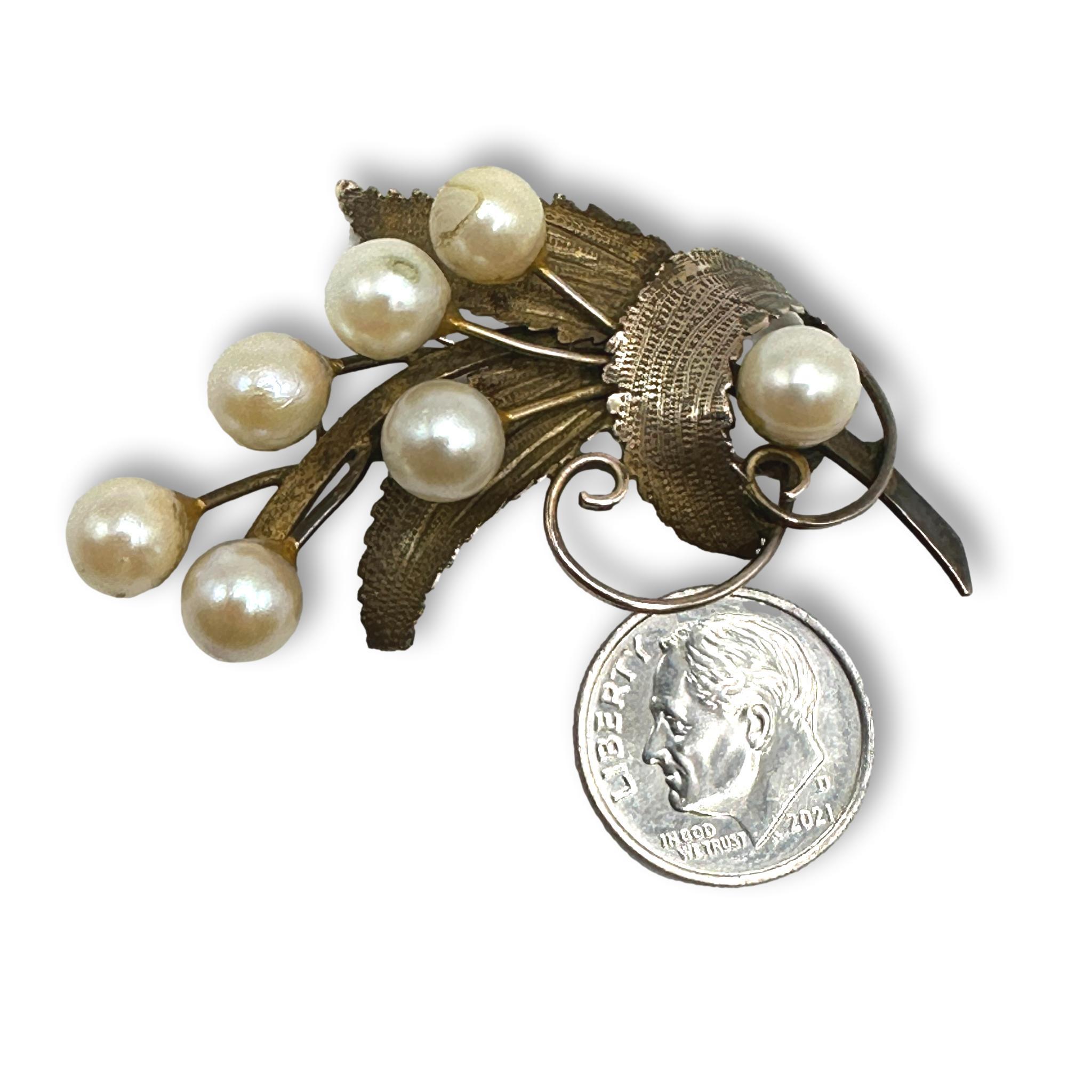 14K Gold and Pearl Flourish Pin Brooch