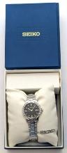 Seiko Silver tone Date Ladies Watch w/ Original Box