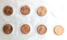 Lot of 7 - 1982 Lincoln Cents - Uncirculated