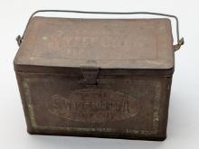 Old Sweet Cuba Tobacco Tin