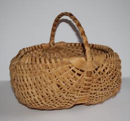 Egg basket
