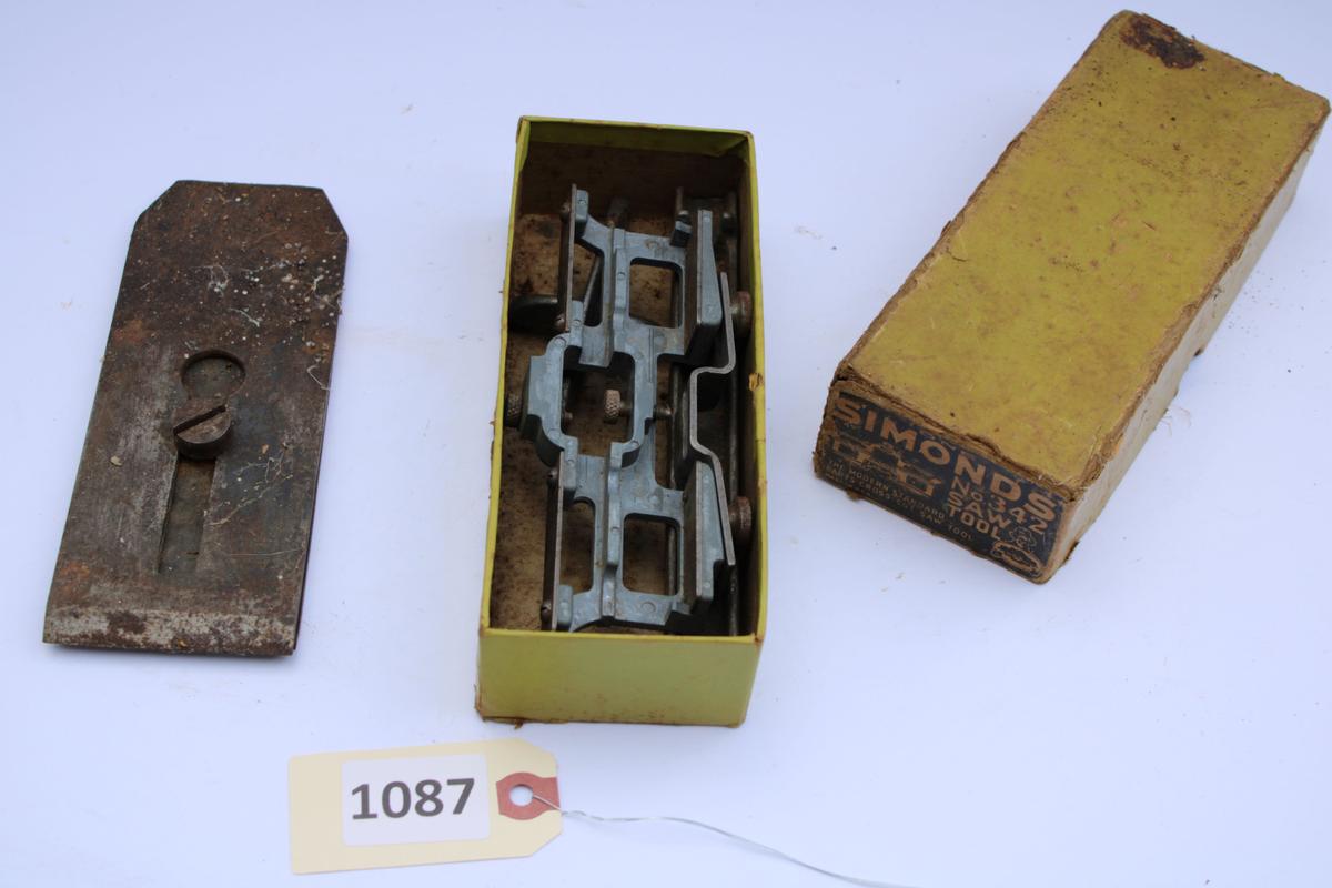 Planer Blade & Metal Plane with box