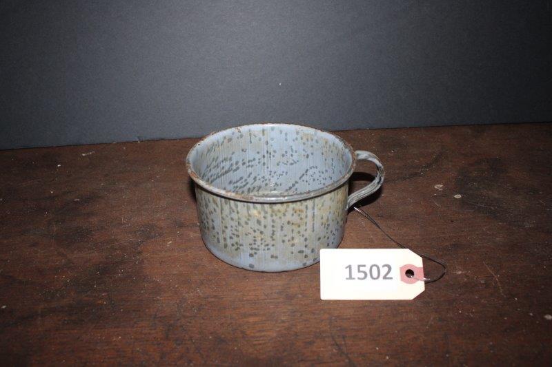 Enamel cup