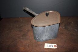 Grey enamel Heart shaped pan with lid