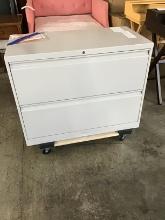 Brand new Professional Lateral File cabinet with keys