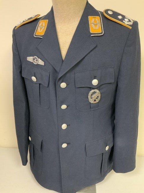 VINTAGE WEST GERMAN LUFTWAFFE OFFICER DRESS TUNIC