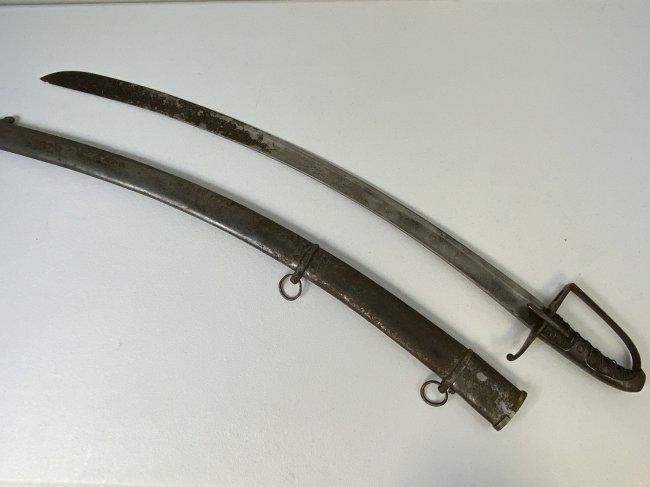 ANTIQUE NAPOLEONIC WARS RUSSIAN OR AUSTRIAN HUSSAR MASSIVE SWORD