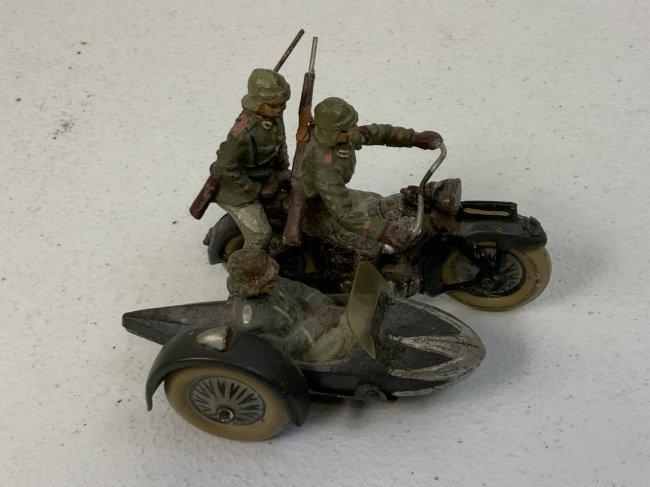 GERMAN NAZI PERIOD LINEOL / ELASTOLIN TOY SOLDIERS MOTORCYCLE WITH SIDE CAR