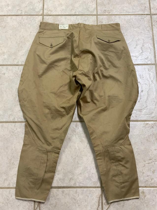WWII ERA CAVALRY OFFICER RIDING BRITCHES