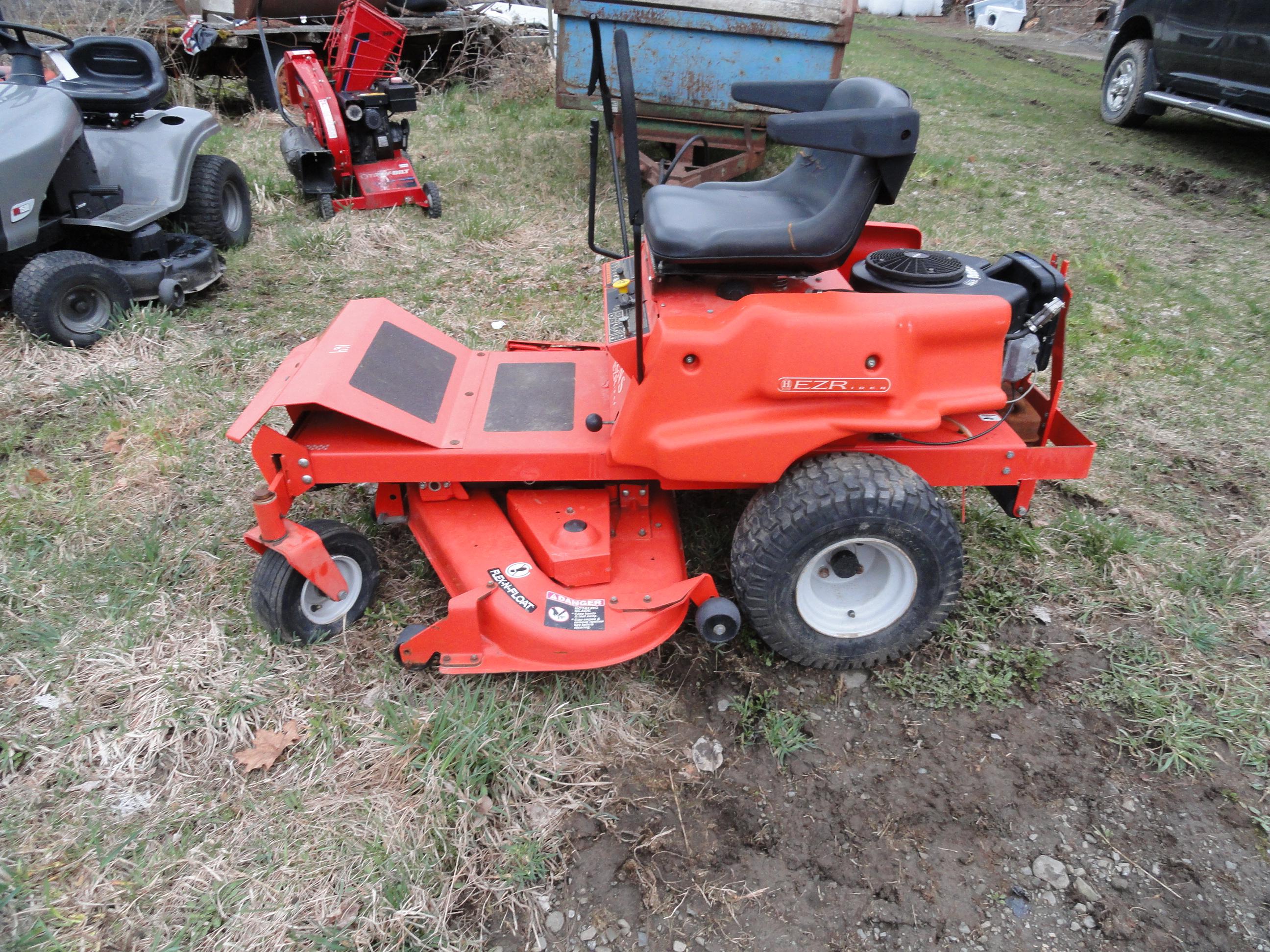 Ariens EZR 1648 Zero turn