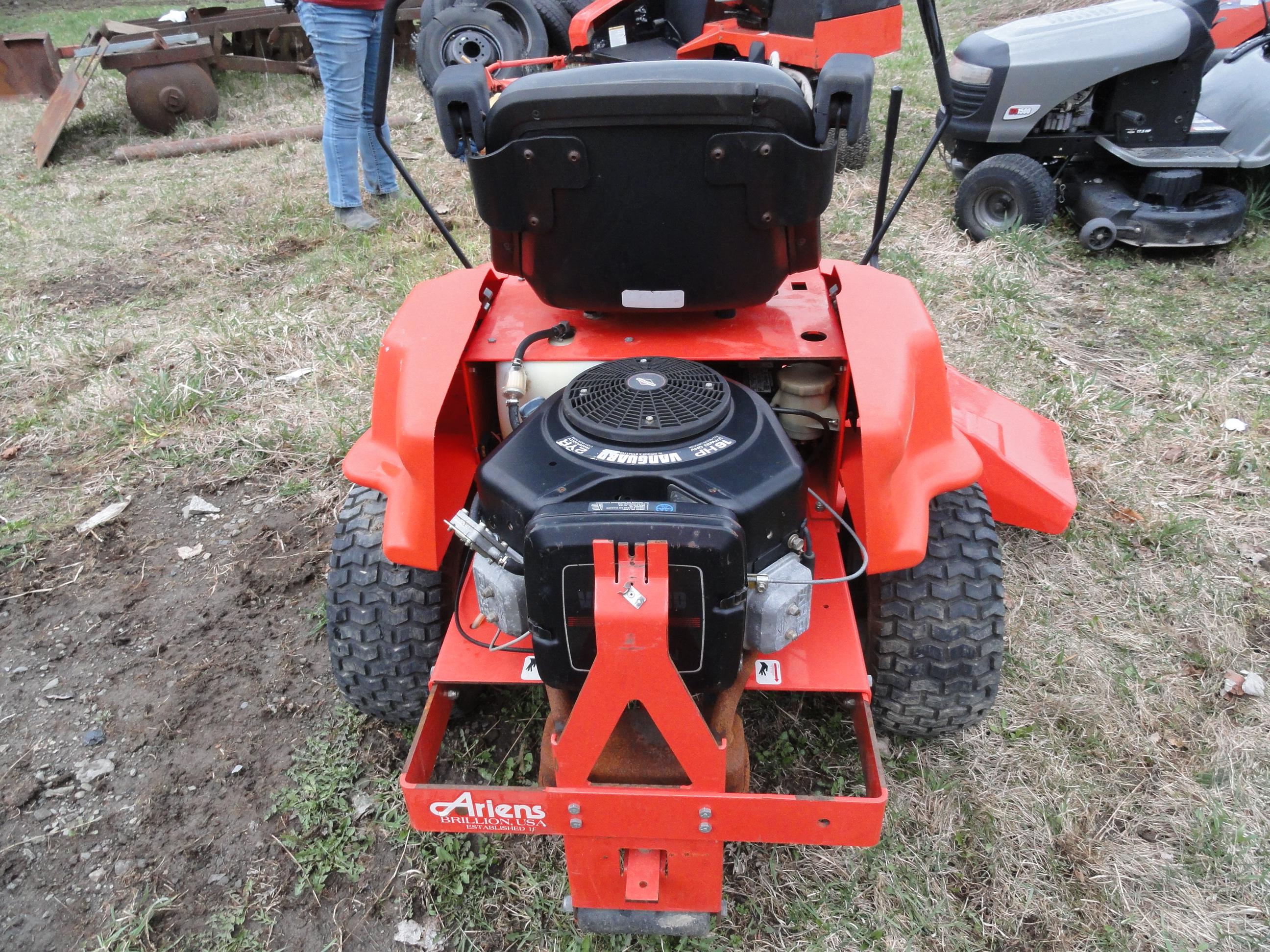 Ariens EZR 1648 Zero turn