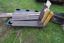 Yellow pallet forks- forks only 40in