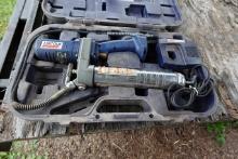 Lincoln greese gun with case