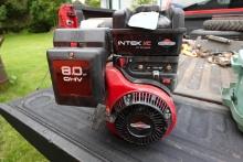 New - Never fired Briggs and Stratton 8HP engine w/ round shaft