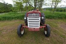 International 340 utility tractor