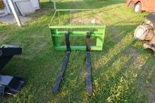 NEW - Kivel JD style quick attach 42in pallet forks