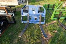 NEW - KC mini quick attach pallet forks