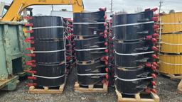 CASE580 HD Bucket 600mm wide, J200 adapter & rock teeth(1U3202RC) * 4, without pins, with side