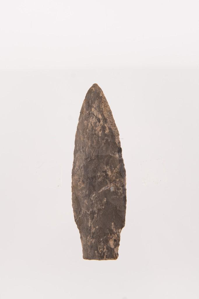 A 4-3/4" Paleo Lance.