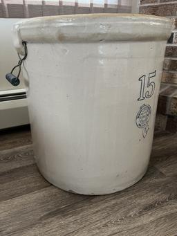 Buckeye Pottery Blue Ribbon 15 Gallon Crock-D Wood Handles