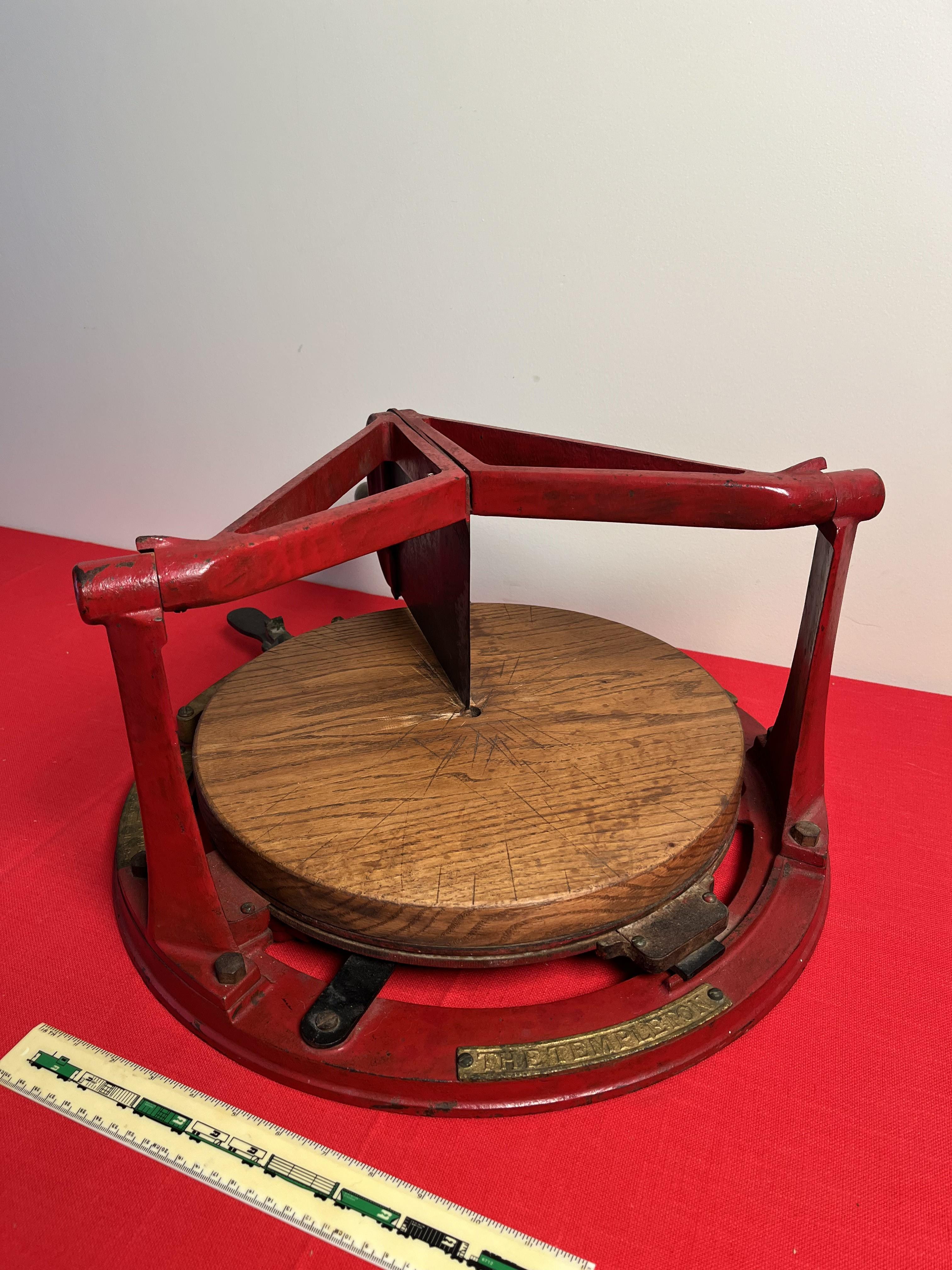 Templeton Computing Scale Cheese Cutter