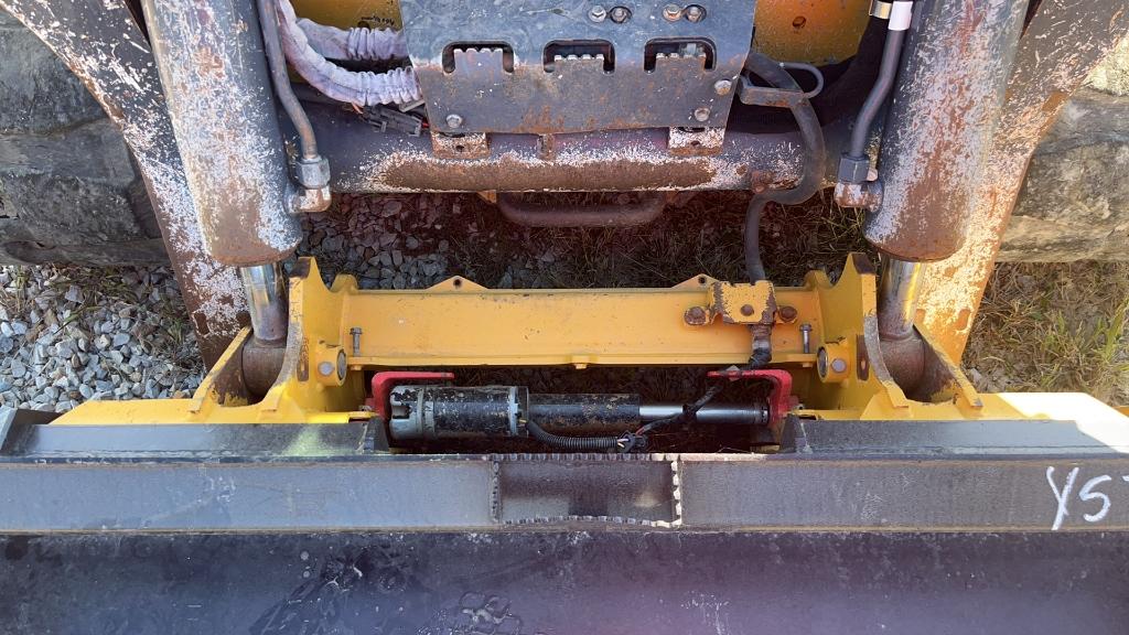 2021 Deere 333G