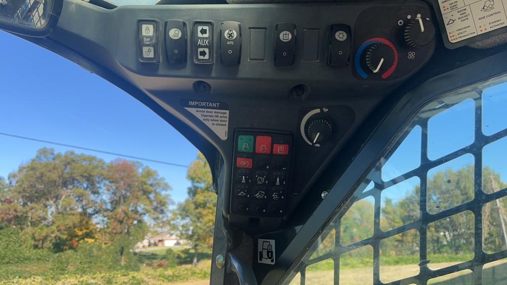 2021 Deere 333G