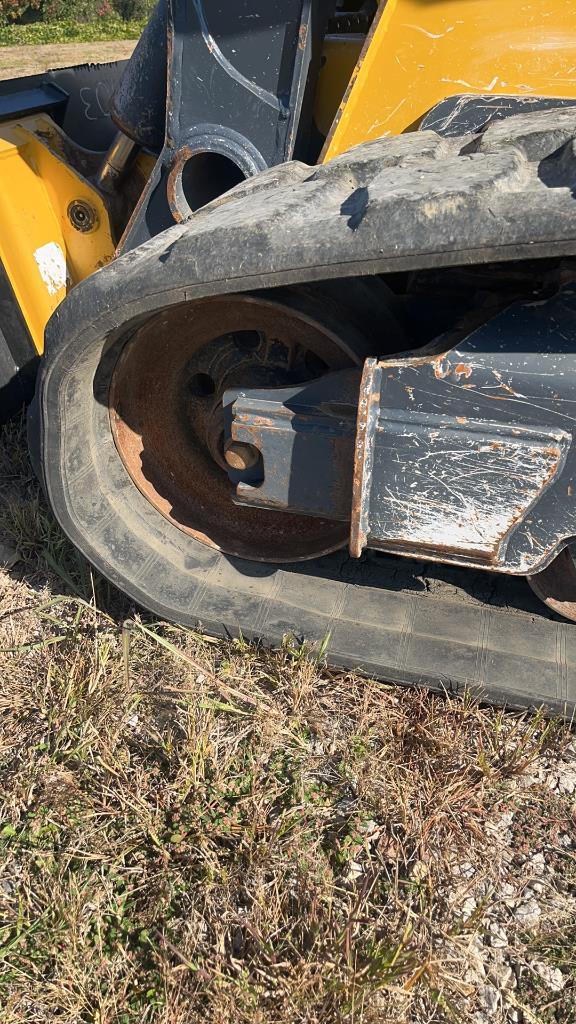 2021 Deere 333G