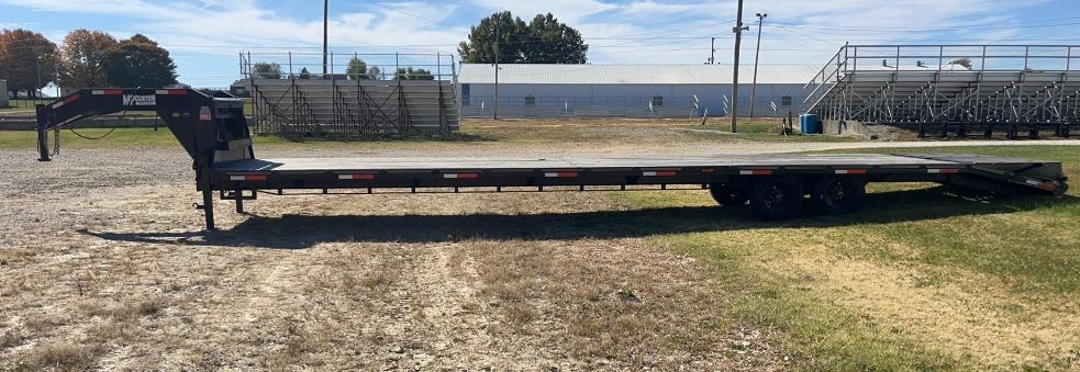 2023 MP Custom 40' Trailer