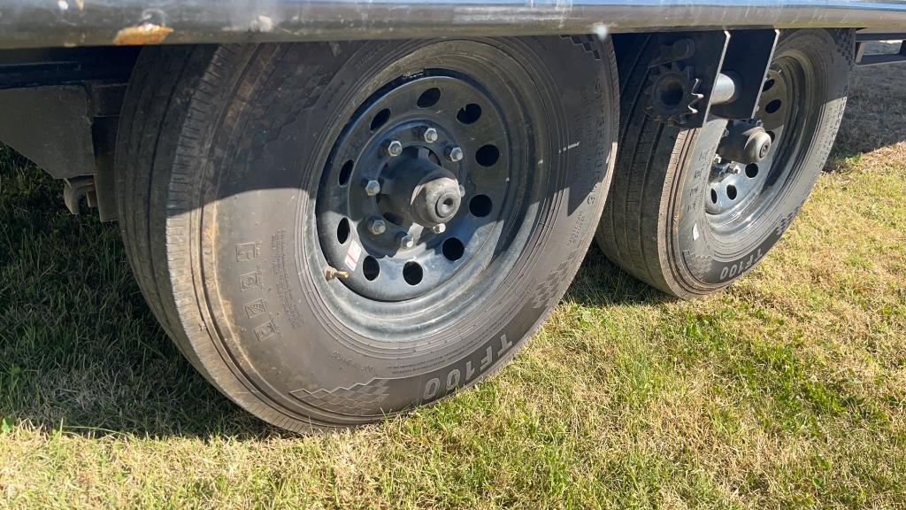 2023 MP Custom 40' Trailer