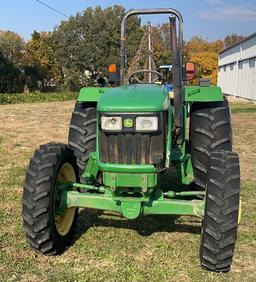 John Deere 5075E