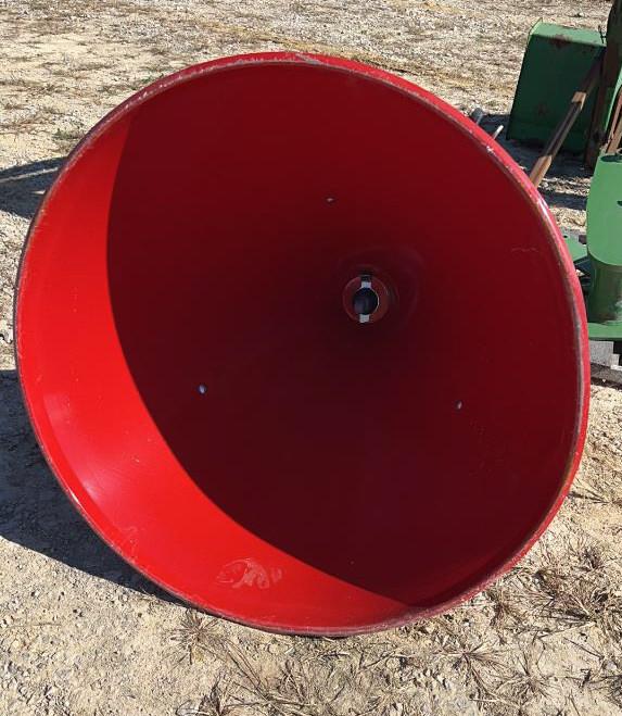 Tarter Fertilizer Spreader and Seeder 200 Series