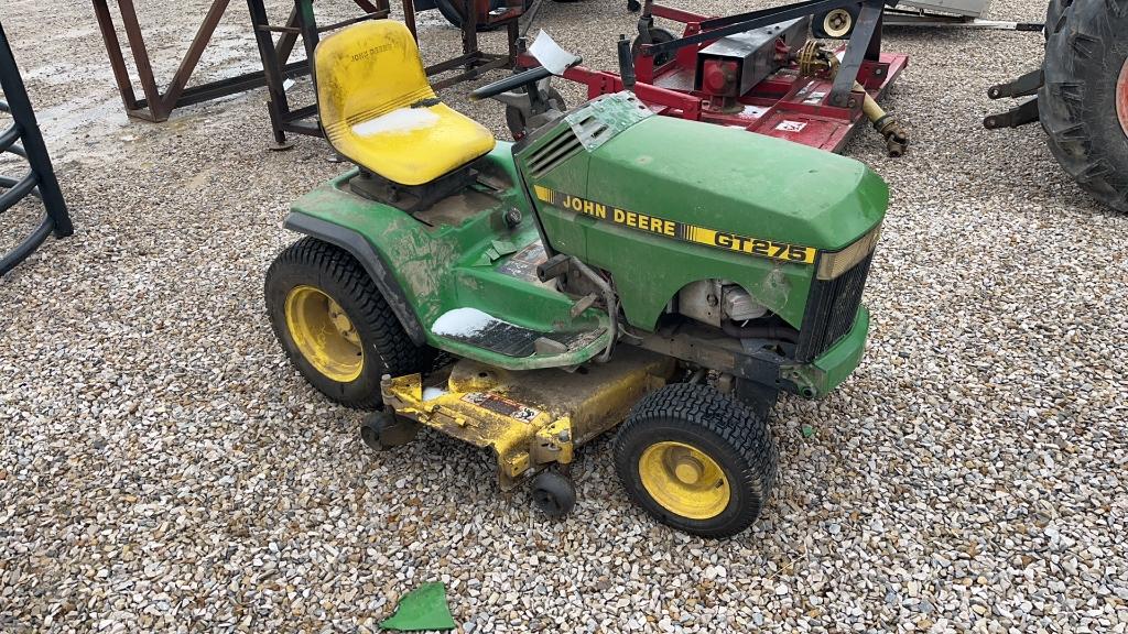 John Deere GT275