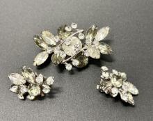 Vintage 1950's smoky/clear rhinestone leaf spray Brooch w/earrings