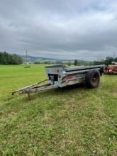 3615 New Idea Manure spreader