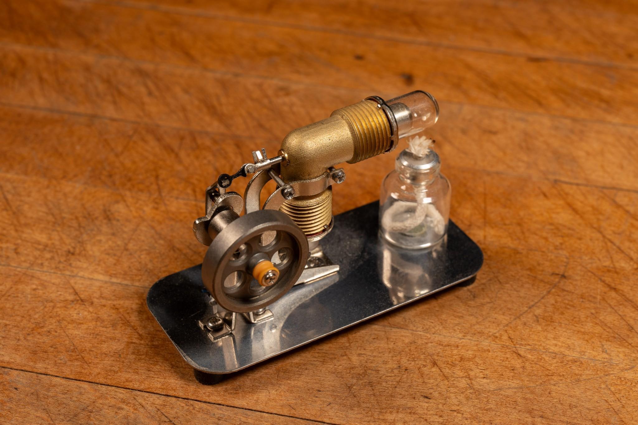 Vintage Sterling Engine Classroom Demonstrator 8