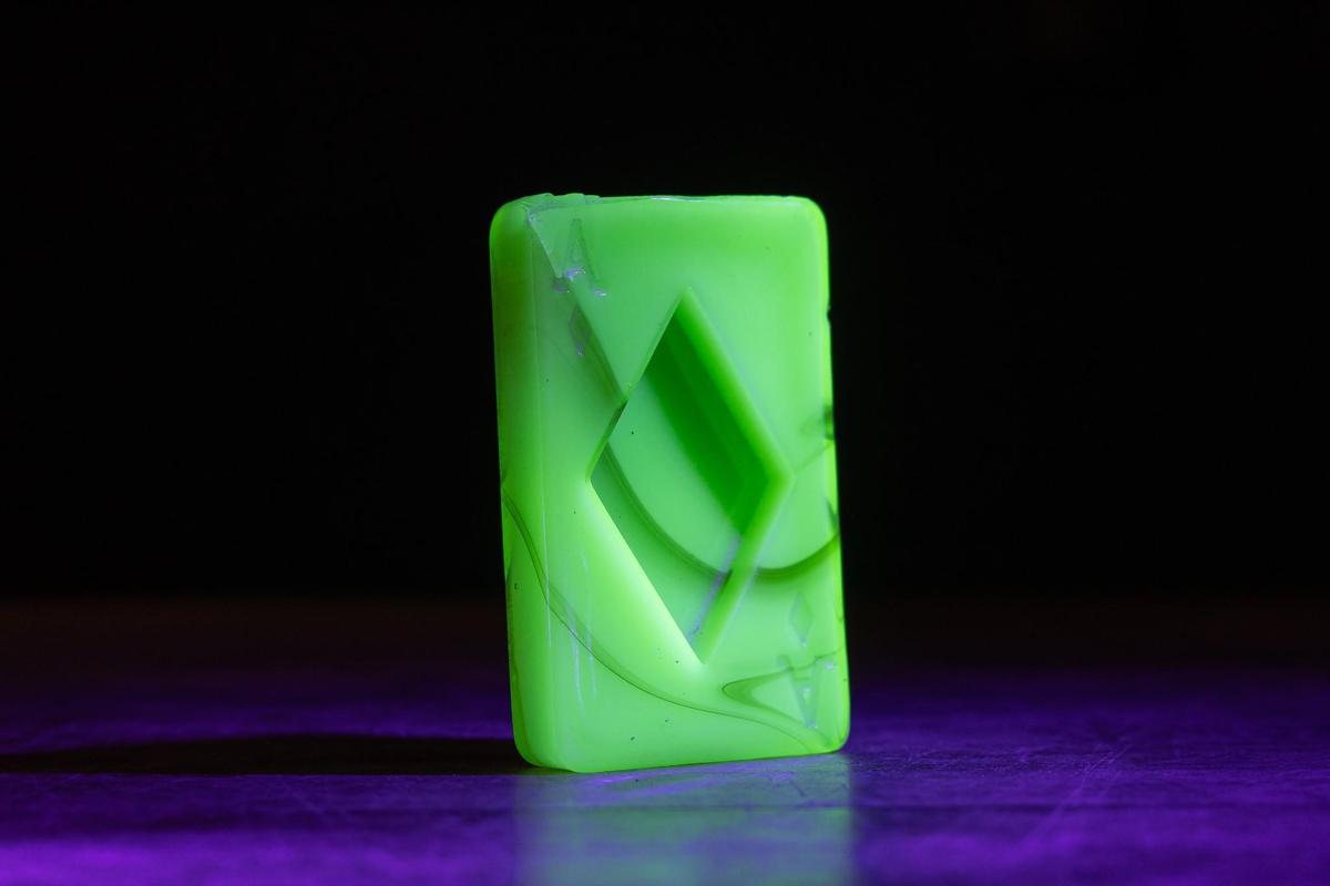 Uranium Glass Ace of Diamonds Ashtray