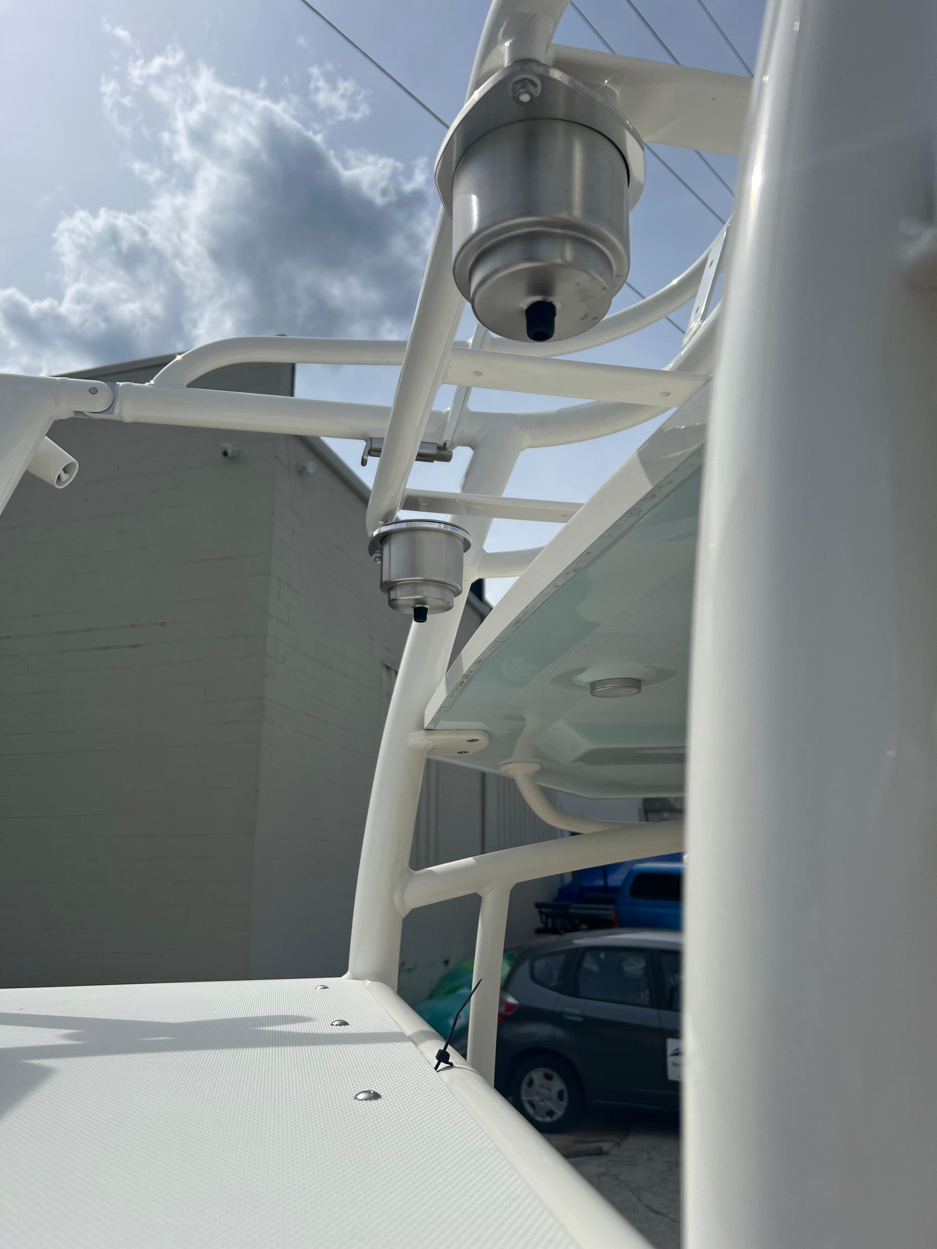 Ranger boat hard t-top w/ lights